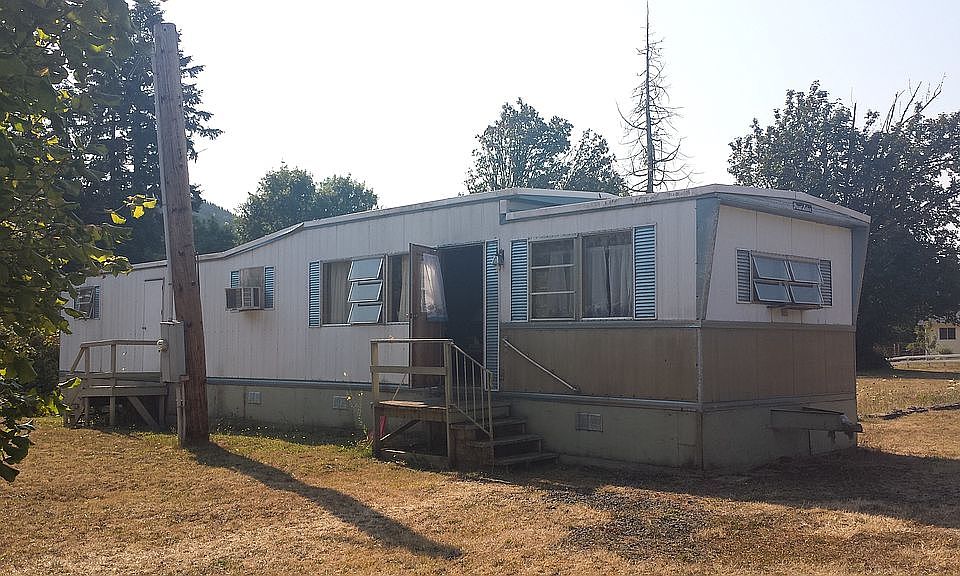 2nd image of 72161 N Rouse Rd