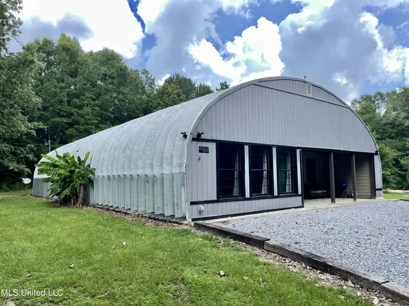6061 Highway 27, Hazlehurst, MS 39083
