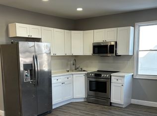 11890 Bustleton Ave, Philadelphia, PA 19116