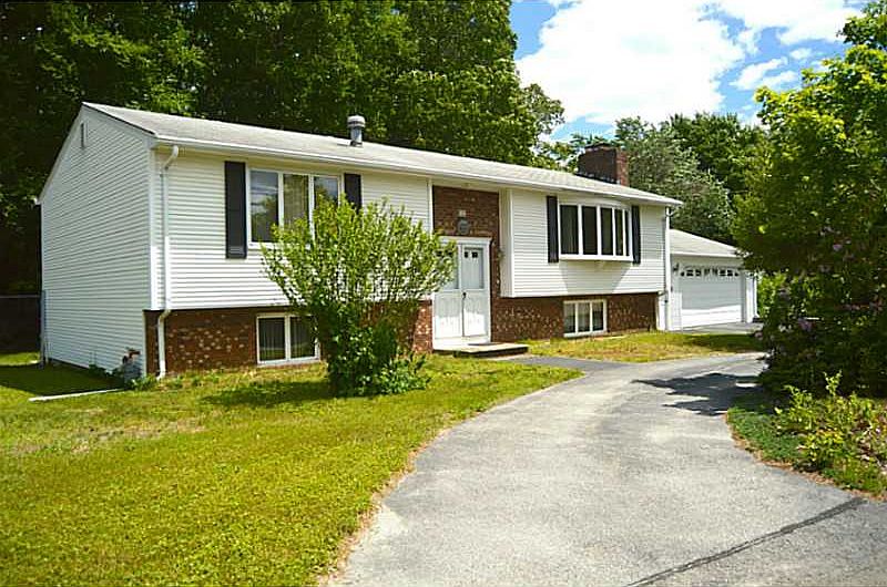 1st image of 29 Sweet Hill Dr