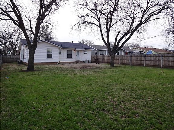 3rd image of 1402 S 19th St