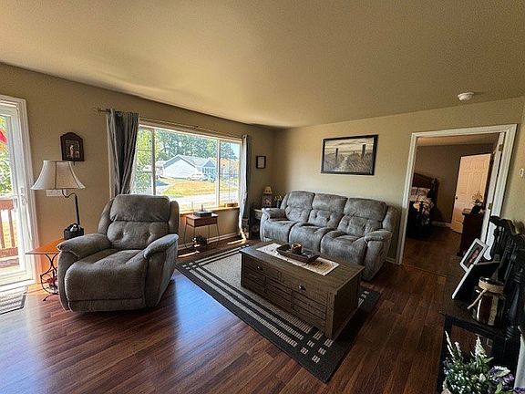 2nd image of 2222 Yardarm Dr