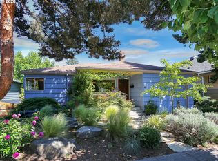 616 SE 72nd Ave, Portland, OR 97215