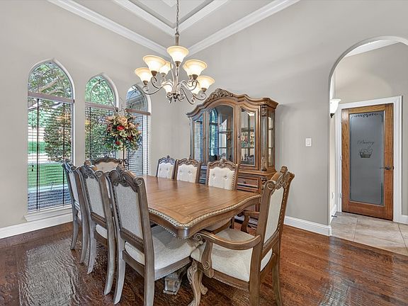 4th image of 2313 Sandstone Ct