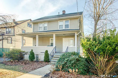 24 Hollow Wood Ln Photo 1