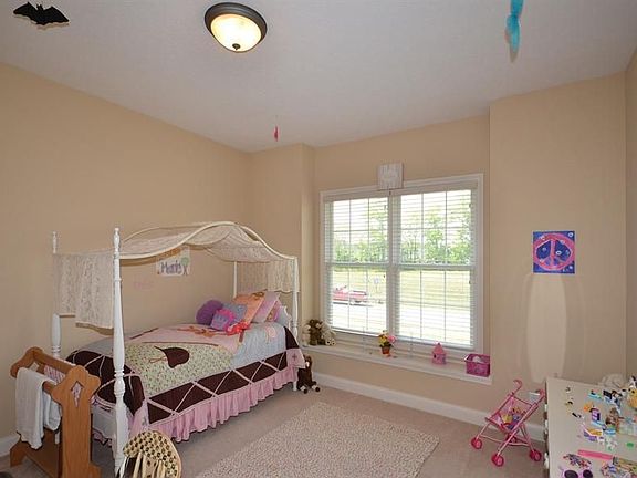 5th image of 2785 Sawtooth Oak Cir