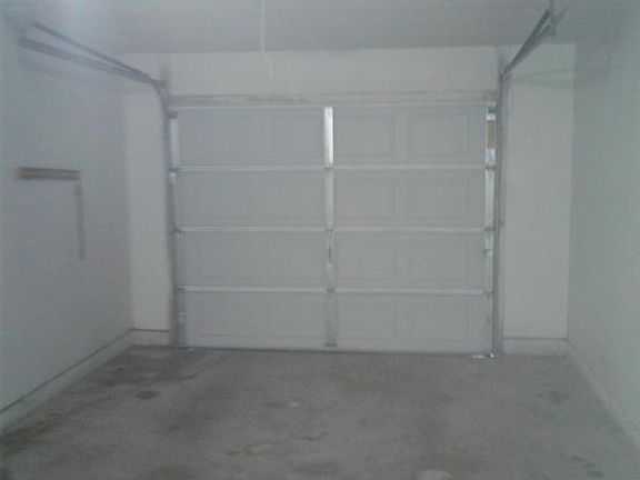 4th image of 2403 Bermuda Dr