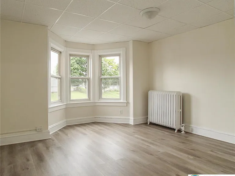 804 Reynolds St — Photo 11