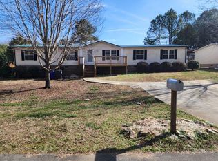 1120 Moonrise Meadow Dr, Siler City, NC 27344