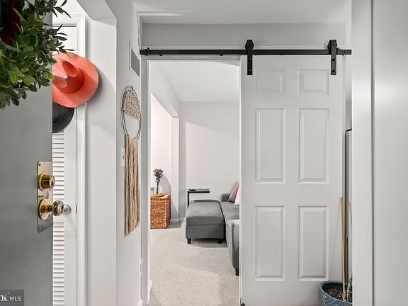 4th image of 521 Bashford Ln APT 4