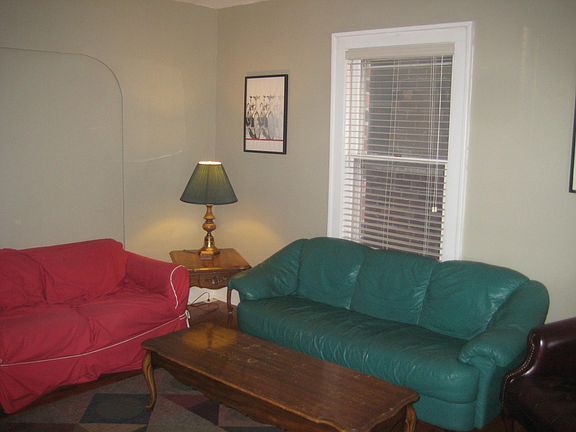 4th image of 5925 Southwest Ave