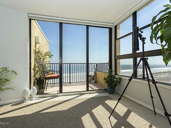 2nd image of 2200 Ocean Dr #6A