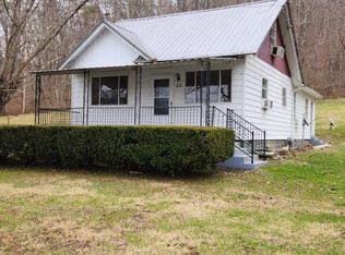 22 Turner Hagley Memorial Dr, Huntington, WV 25702