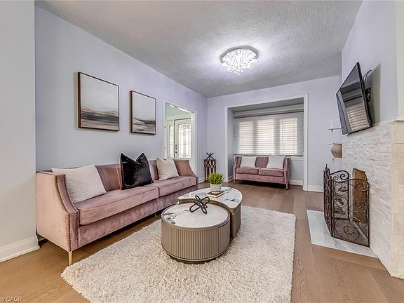 5th image of 108 Runnymede Rd