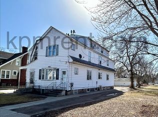 401 2nd Ave SW #102, Austin, MN 55912
