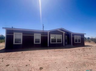 201 Dove Ave, Elephant Butte, NM 87935