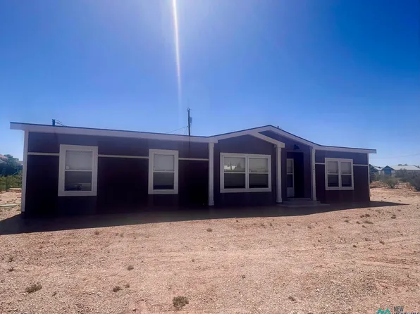 201 Dove Ave, Elephant Butte, NM 87935