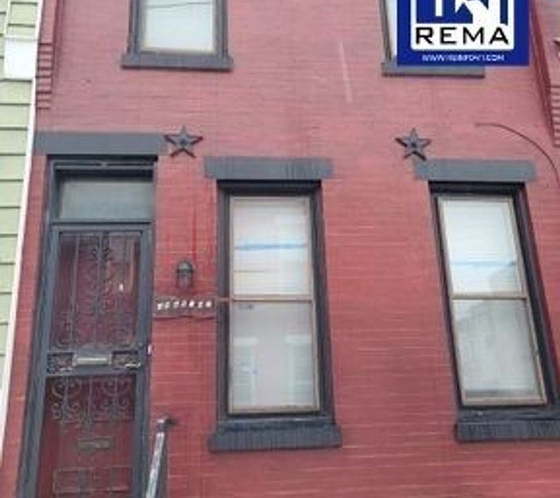 1st image of 3947-3949 Wyalusing Ave