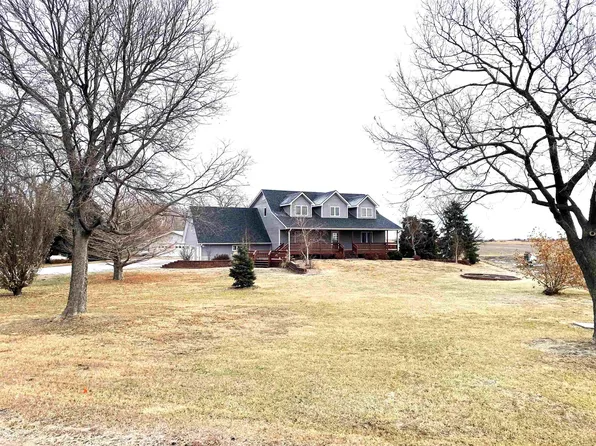 4358 B Rd, Bellwood, NE 68624