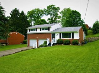 128 Sunrise Dr, Irwin, PA