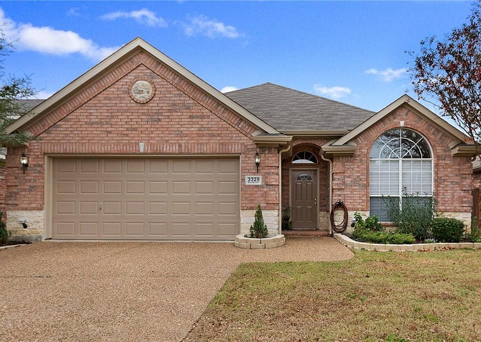 1st image of 3329 Woodberry Ln