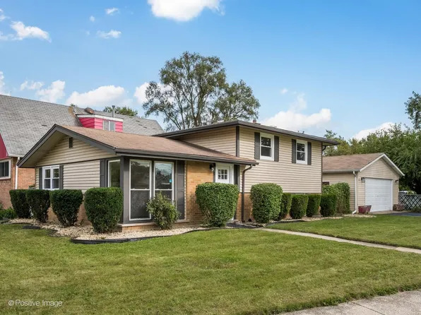 16843 Briargate Dr, Country Club Hills, IL 60478
