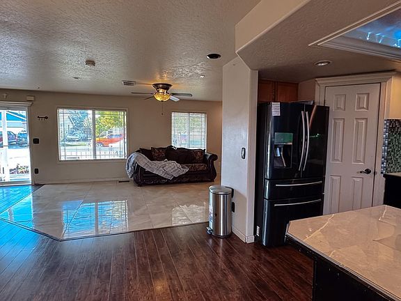 5th image of 808 W Georgia Ave