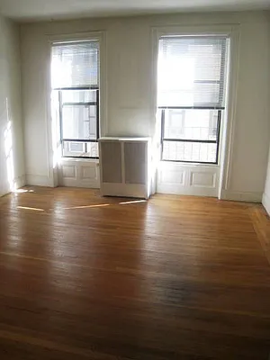 Rented by City Connections Realty | media 7