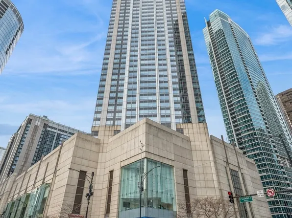 512 N McClurg Ct APT 3901, Chicago, IL 60611