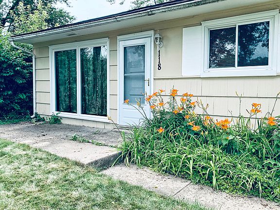 3rd image of 118 Hickory Dr