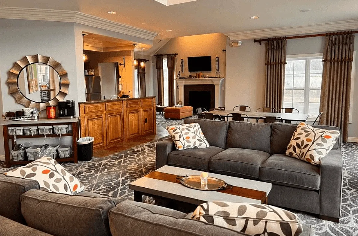 Stratford Place at Brownstown — Photo 4