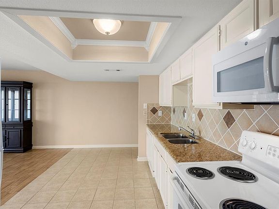 5th image of 14777 Wunderlich Dr APT 1805
