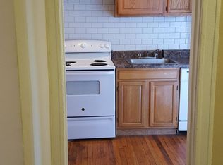 4984 Chippewa St APT 1W, Saint Louis, MO 63109