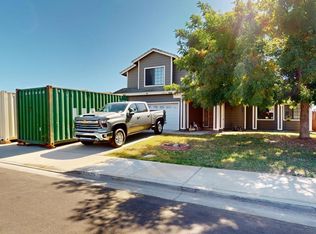 23809 New England Dr, Moreno Valley, CA 92553