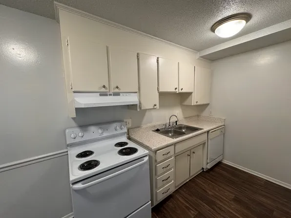 Hunting Ridge Apartments