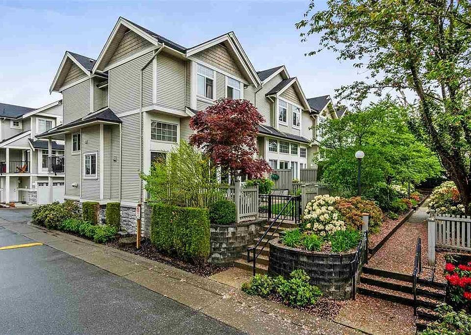 1st image of 23343 Kanaka Way #33