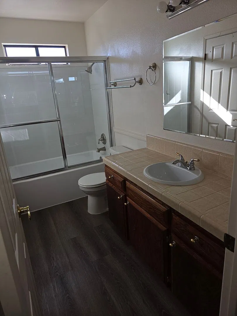 Oceano Condo-Tri level available NOW — Photo 3