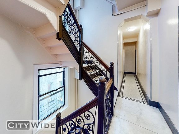 5th image of 26 King St APT 7