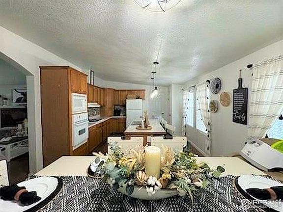 4th image of 2036 1st Ave #215