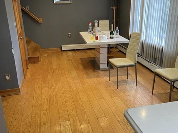 5th image of 12 New Ave
