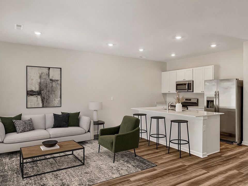 1st image of 801 Big Bend Ct