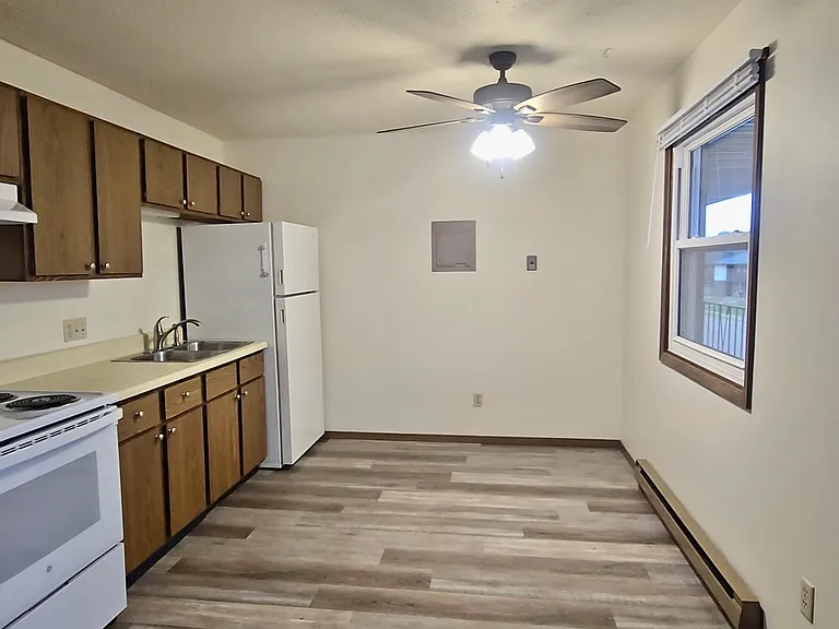 1211 Meridian Heights Dr #7 — Photo 2