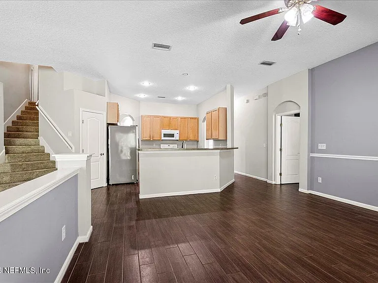 8871 Canopy Oaks Dr — Photo 16