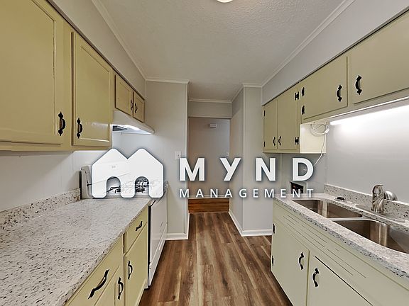 5th image of 8396 Dottley Dr