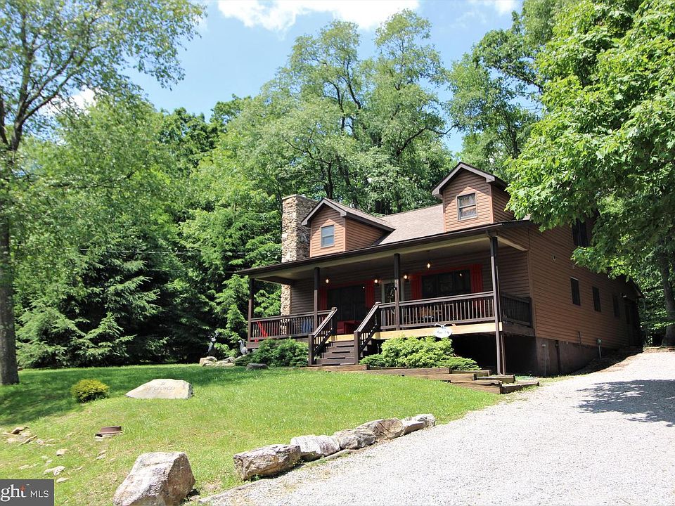 1st image of 51 Pine Dr