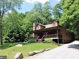 51 Pine Dr, Terra Alta, WV