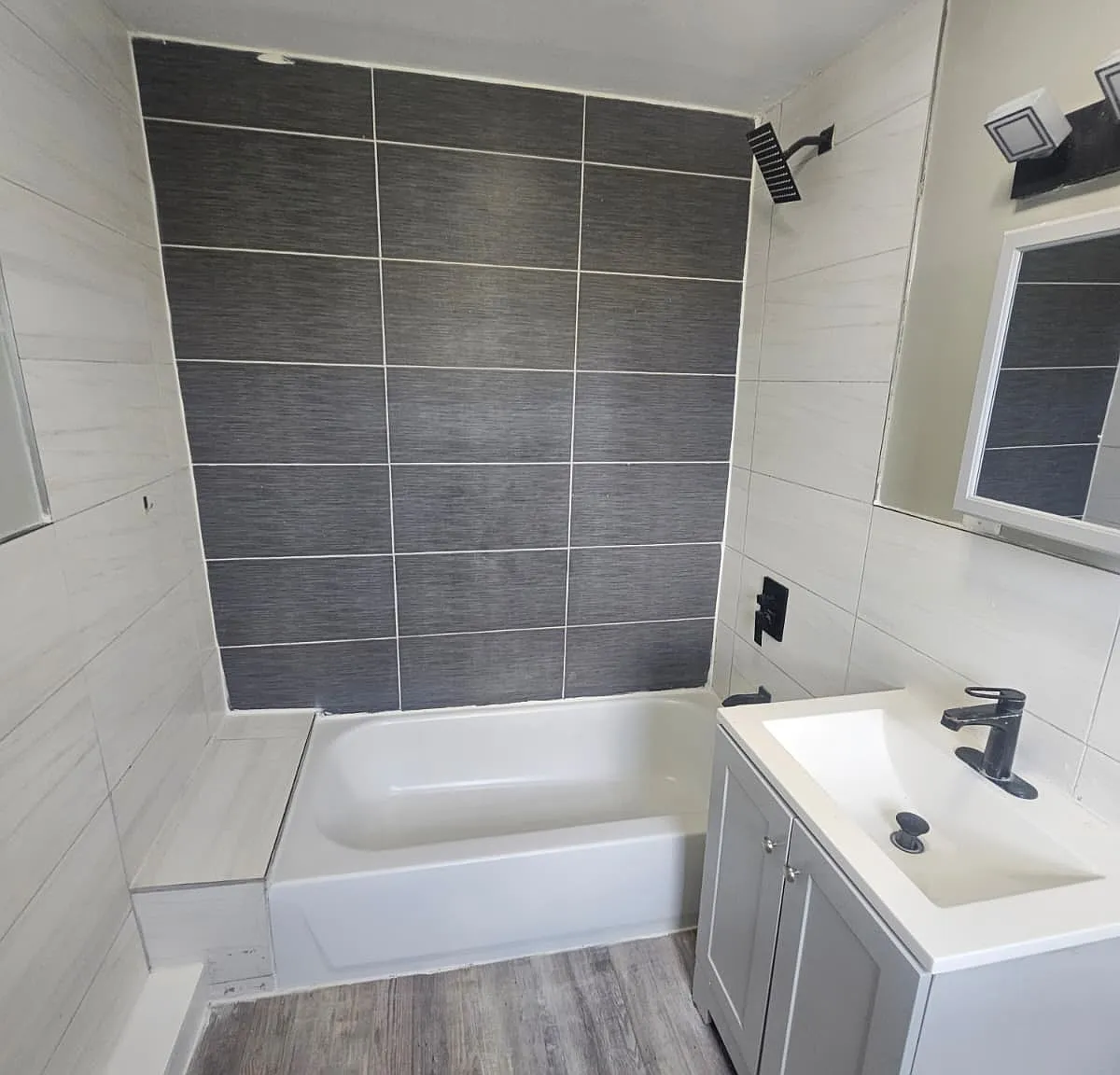 3 bed, $2,050 — Photo 2