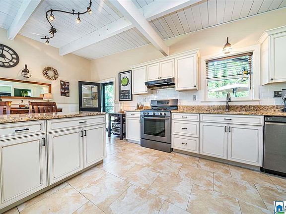 2nd image of 382 Pioneer Cir