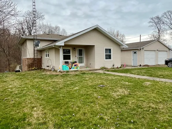 813 W Van Buren St, Veedersburg, IN 47987