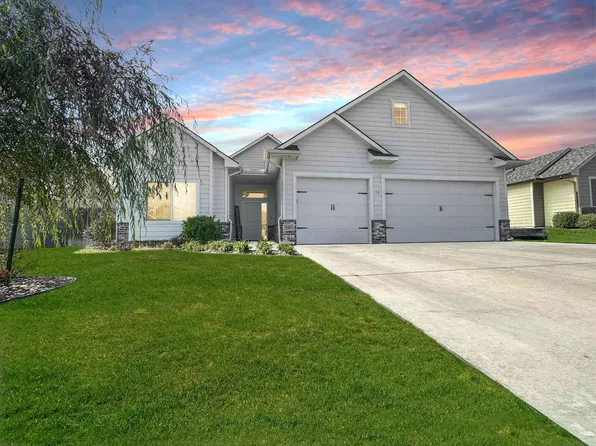 1361 S Sierra Hills St, Wichita, KS 67230